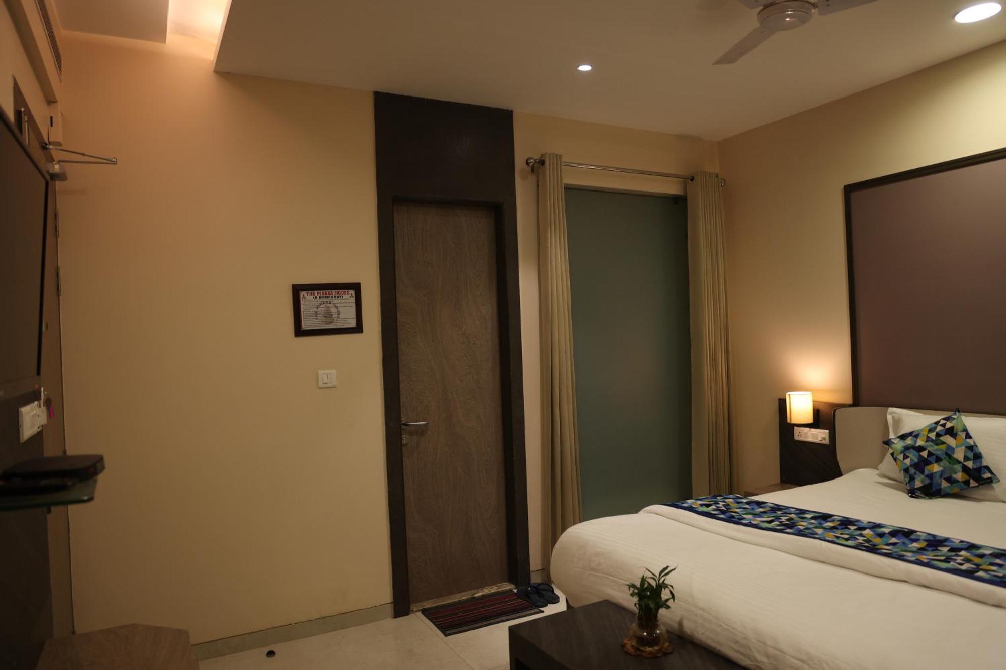 Hotel Pinaka Inn Lucknow Esterno foto