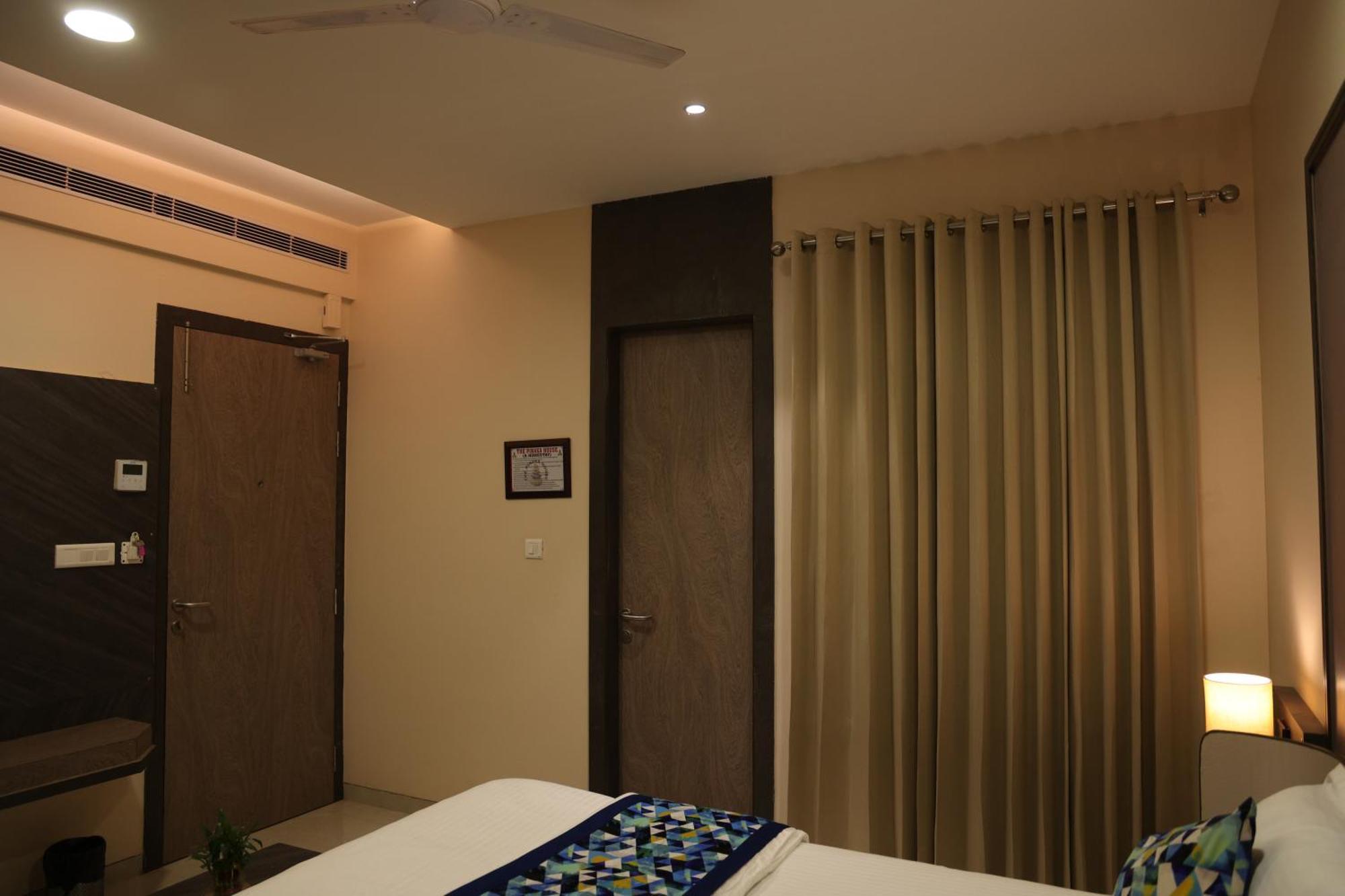Hotel Pinaka Inn Lucknow Esterno foto