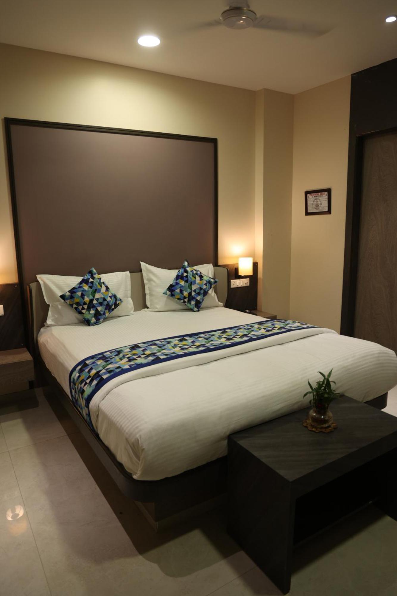 Hotel Pinaka Inn Lucknow Esterno foto