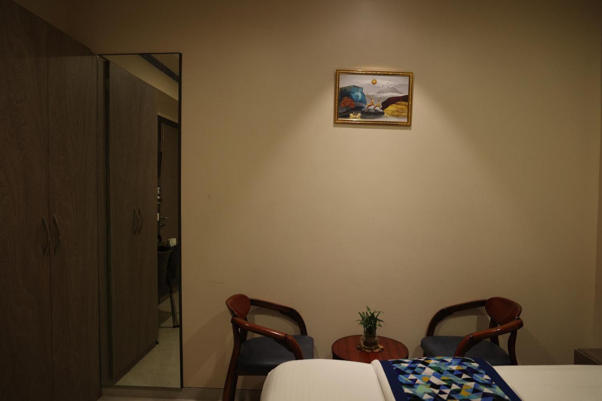 Hotel Pinaka Inn Lucknow Esterno foto