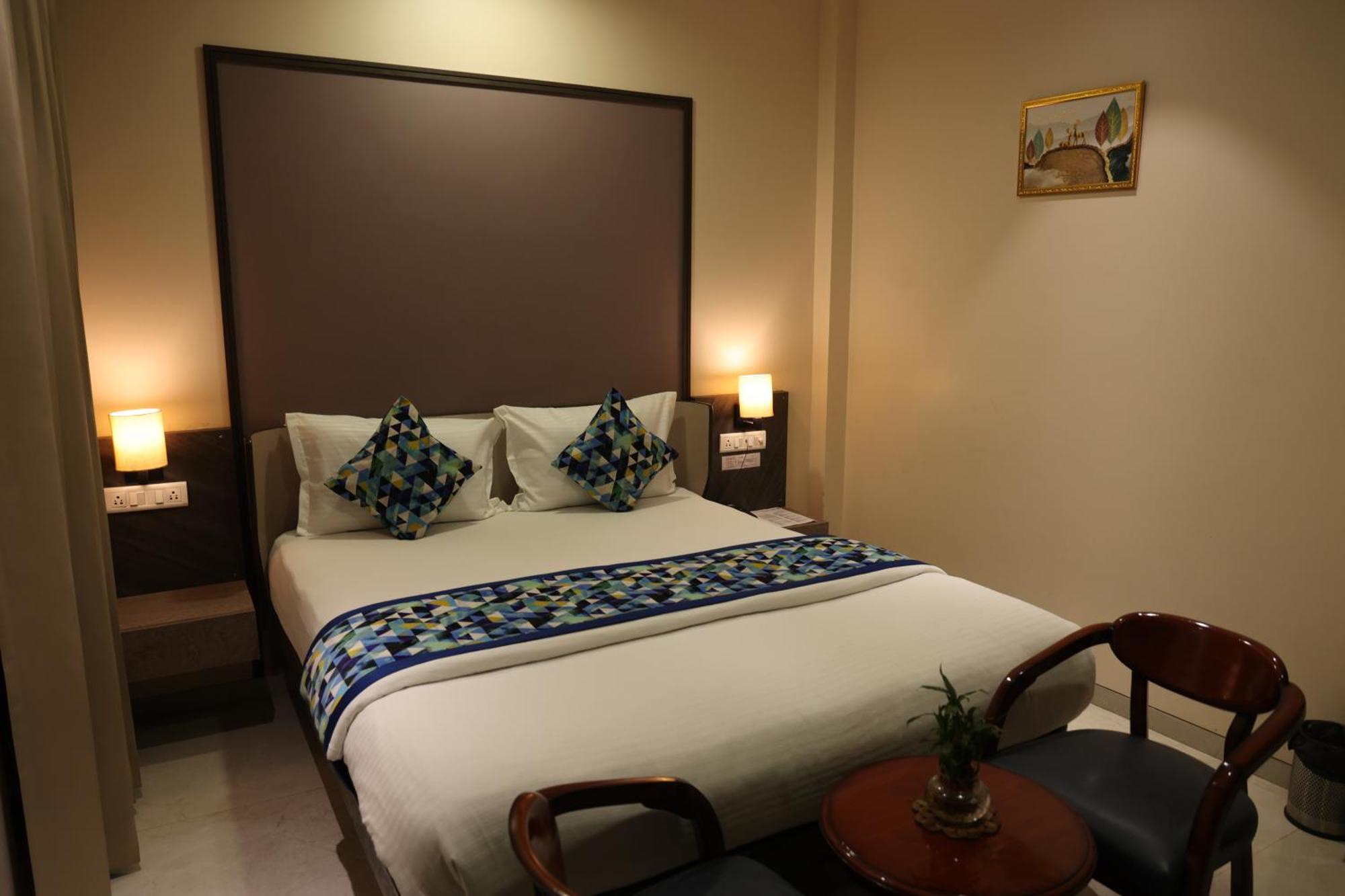 Hotel Pinaka Inn Lucknow Esterno foto